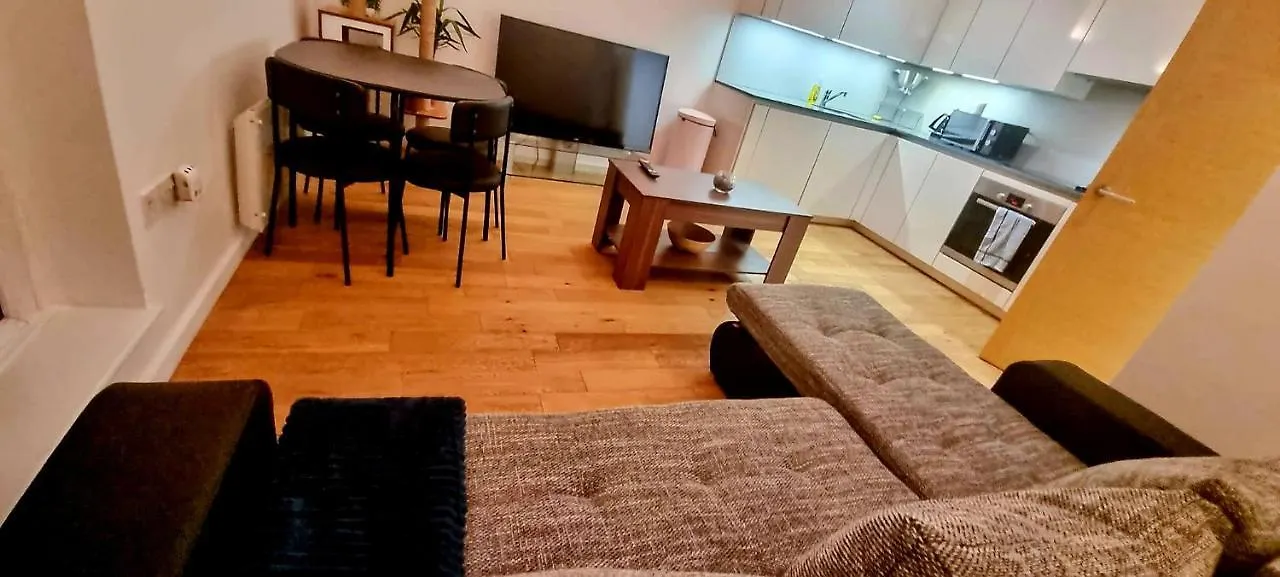 Executive E15 Apartment & Exclusive Terrace Views Of London 0*,  United Kingdom